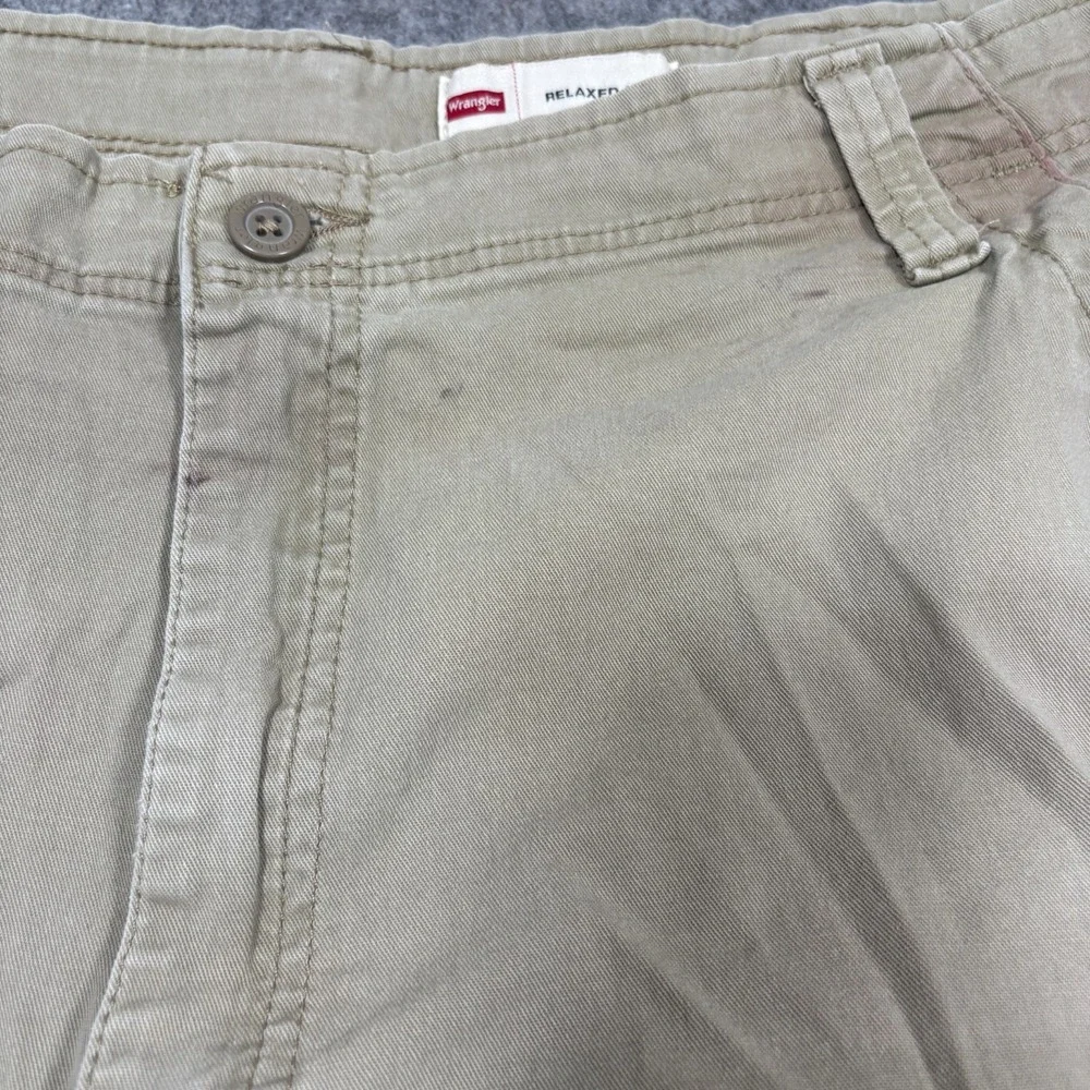 Wrangler Cargo Pants Men's Size 40x32 Relaxed Fit Straight Leg Outdoor‎ Workwear